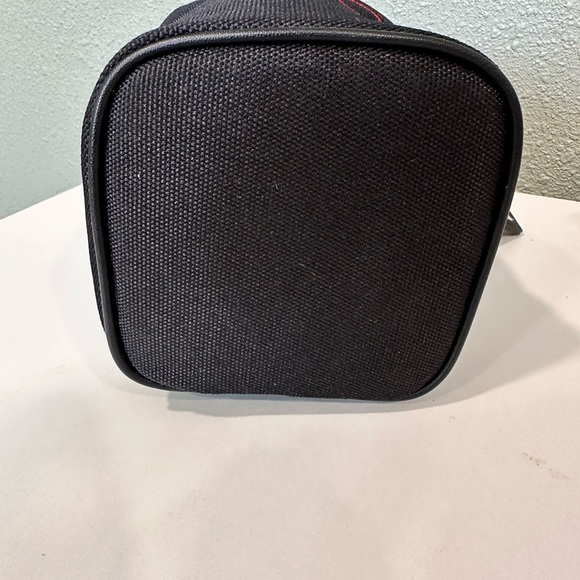 Burberry Bag Vanity Makeup
Pouch Black Plaid Embroidery
Plate Ladies Nylon - Picture 5 of 10